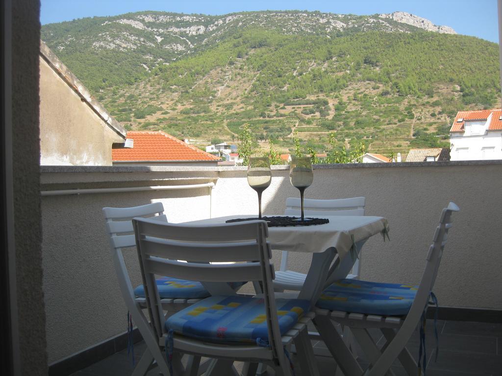 Apartman Jurica Komiža Exteriör bild