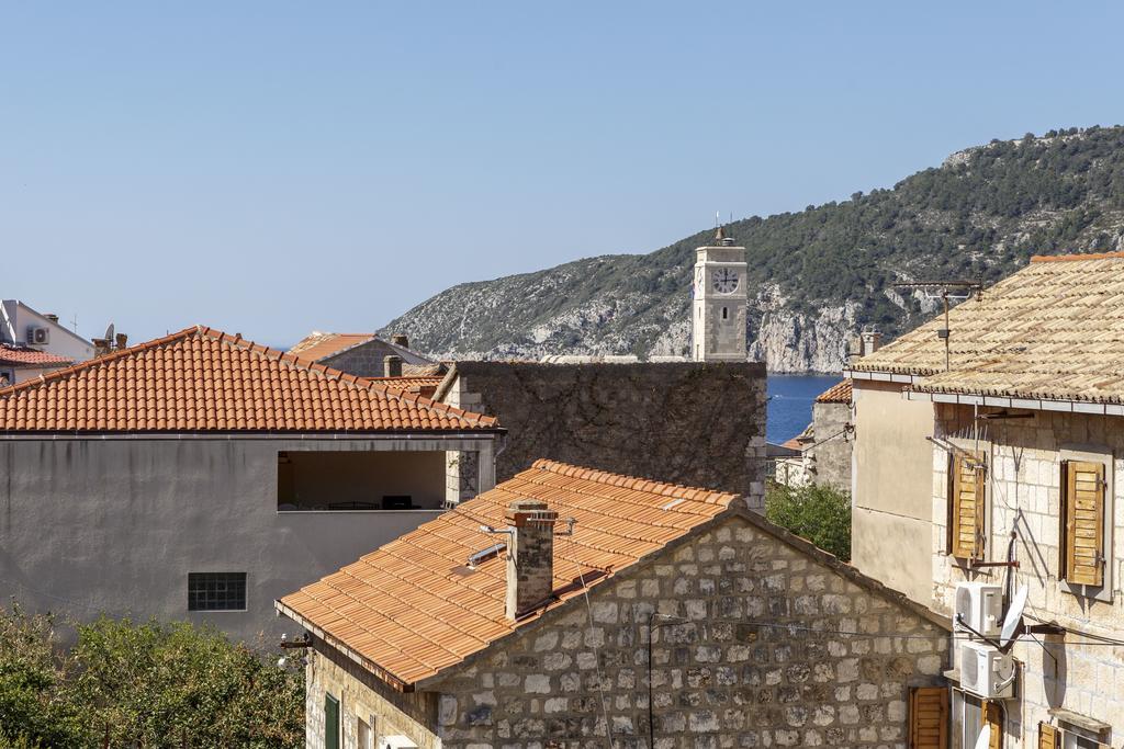 Apartman Jurica Komiža Exteriör bild